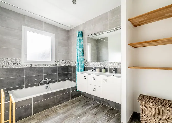 Nouveau ! Bulle D'air - Maison Avec Piscine Holiday home Bouaye